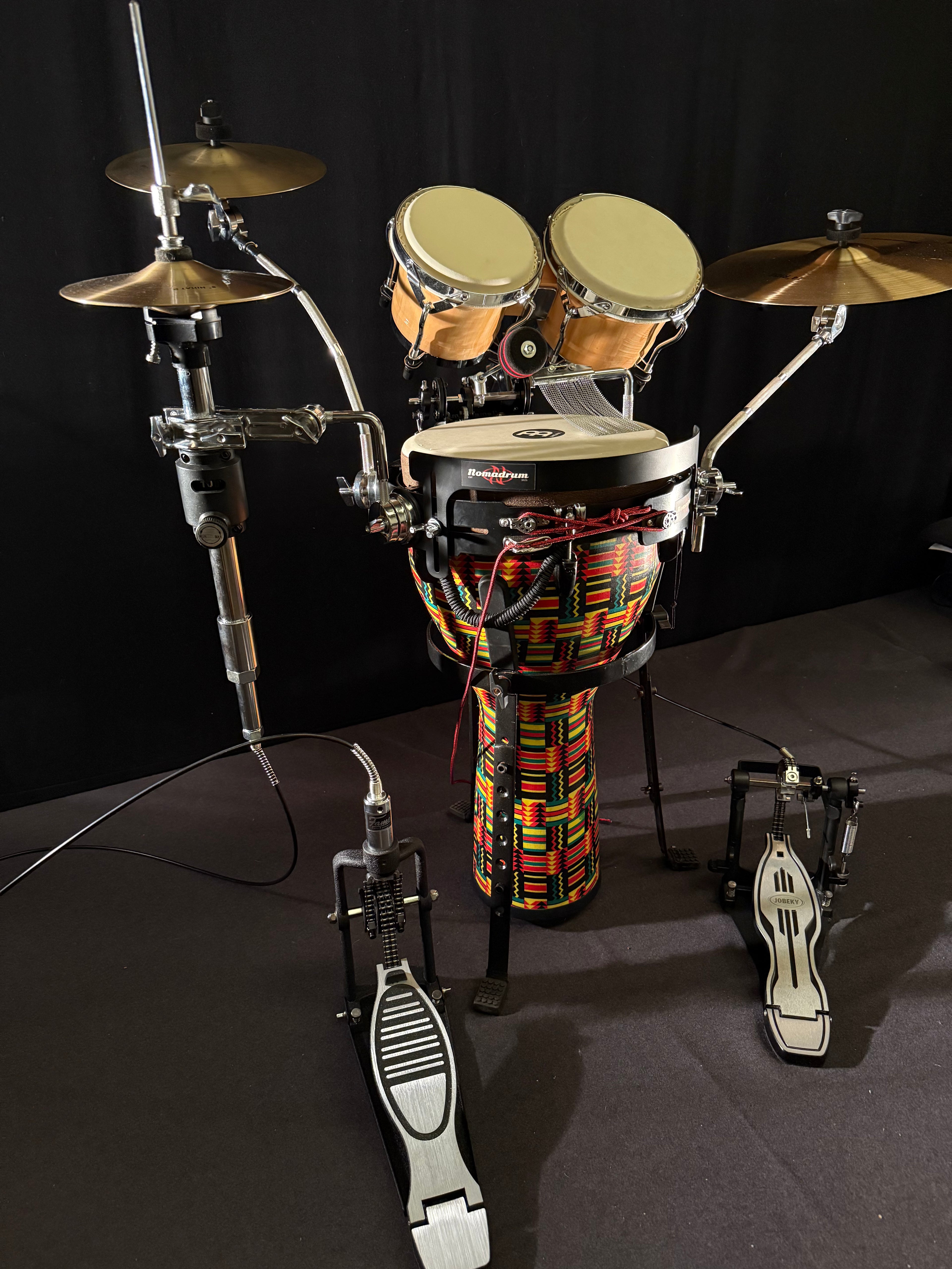 The Voyageur + Djembe Meinl jumbo 12"